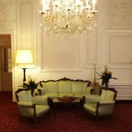 Carlotta Hotel 4*