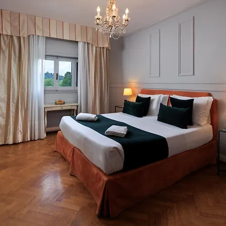 Carlotta Hotel 4*
