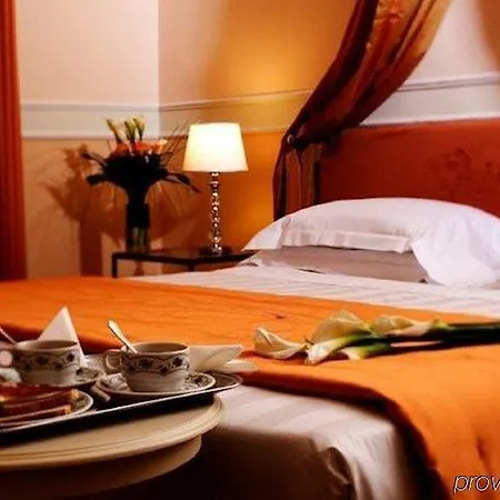 Hotel Carlotta