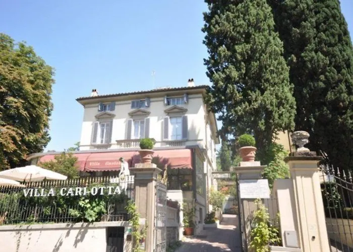 Hotel Carlotta