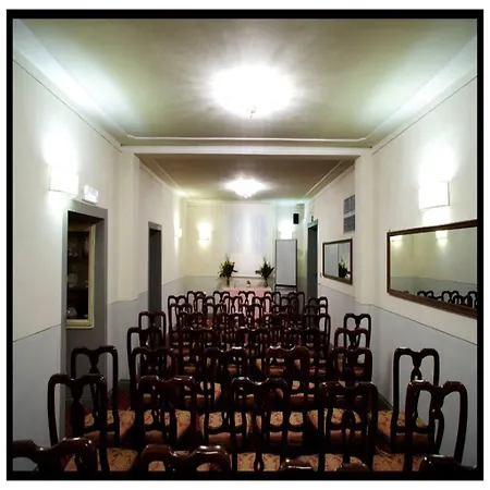 Carlotta 4* Флоренция