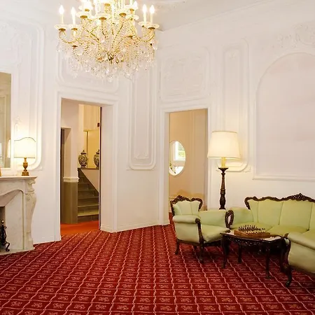 Отель Carlotta Флоренция